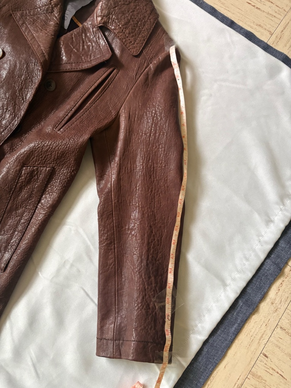 OFF-PR STYLE MEN'S BROWN LEATHER DOUBLE-BREASTED COAT SIZE 48 - Picture 16 of 16